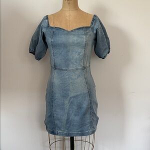 Parisian Light Blue Puff Sleeve Denim Dress 6 euro 38